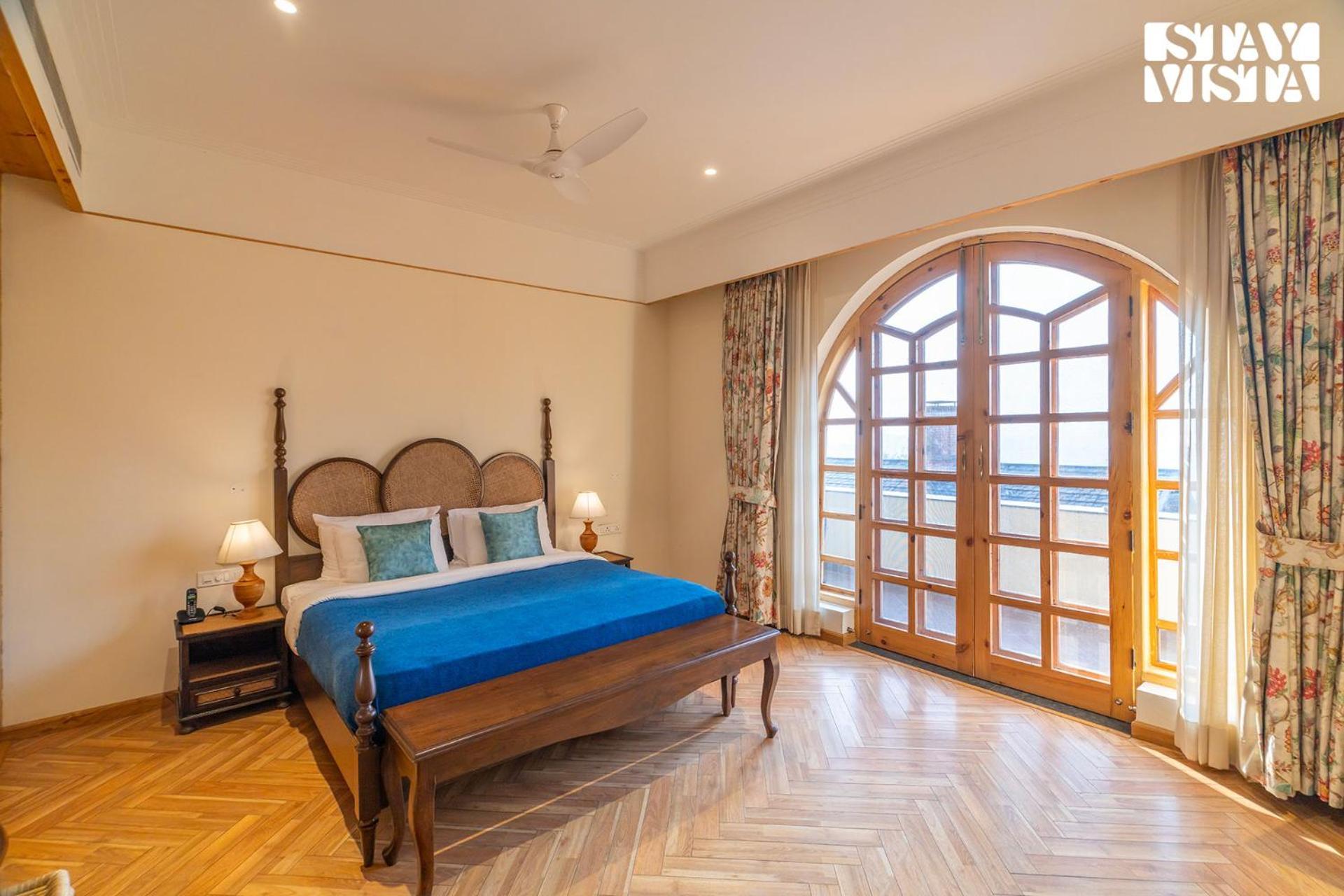 Stayvista At Sylvana Villas With Lawn, Bbq And Jacuzzi Kasauli Exterior photo