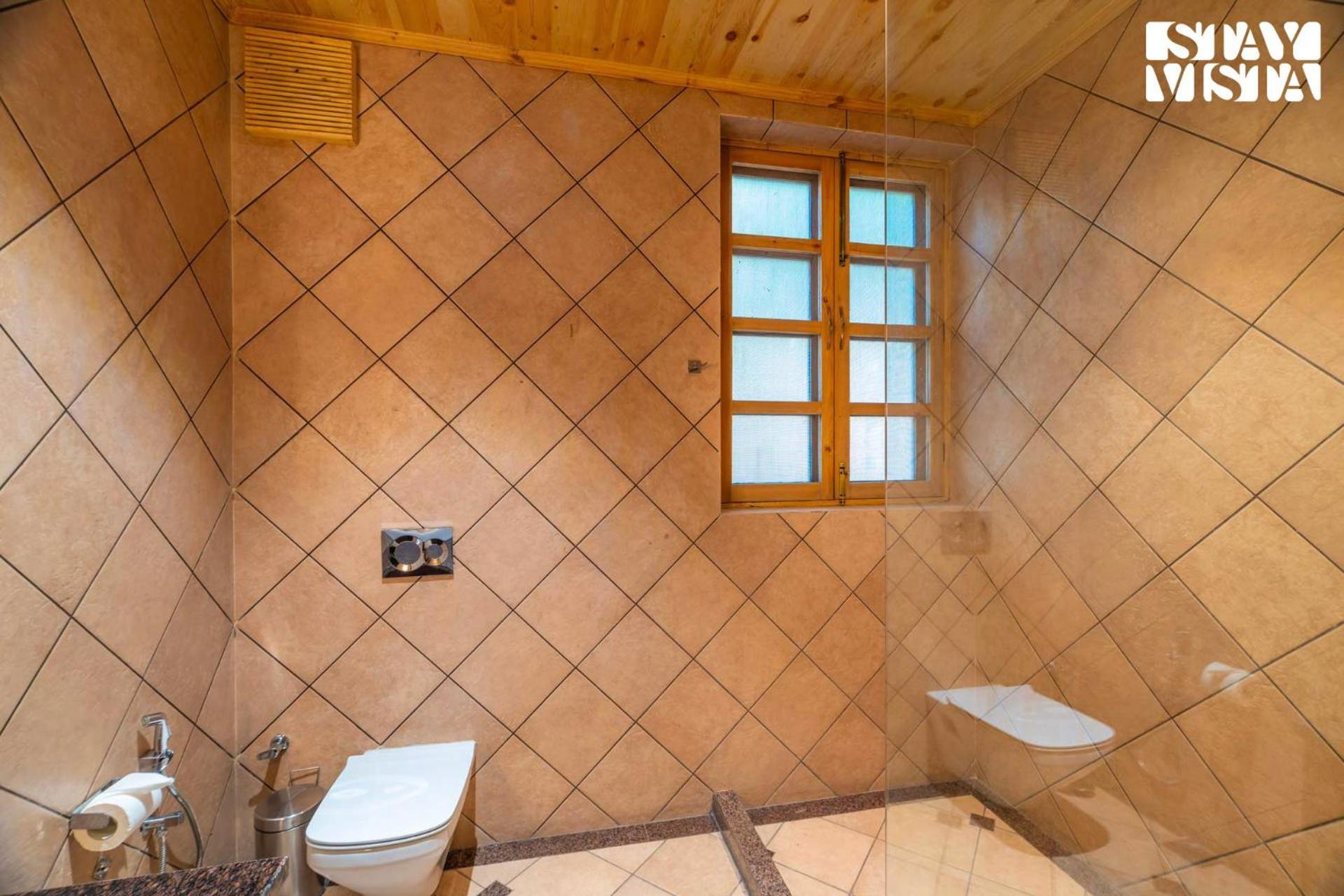 Stayvista At Sylvana Villas With Lawn, Bbq And Jacuzzi Kasauli Exterior photo